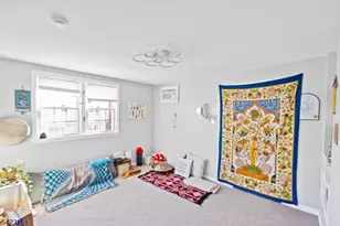 154 Orchard St, Elmwood Park, NJ 07407 - Photo 9