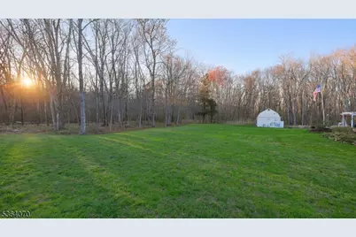 131 Charles Rd, Warren Township, NJ 07059 - Photo 29