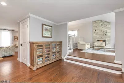 26 Crest Dr, Berkeley Heights Township, NJ 07974 - Photo 3