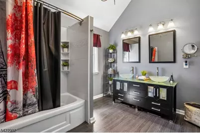 23 Midland Dr, Liberty Township, NJ 07838 - Photo 29