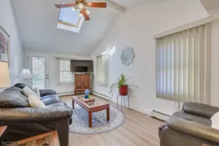 16 Sky Top Rd, Lebanon Township, NJ 07853 - Photo 11