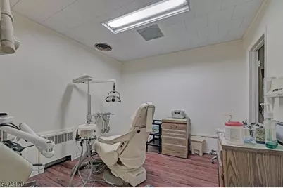 530 Bloomfield Ave, Verona, NJ 07044 - Photo 7