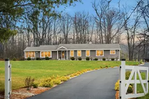 17 Fairmount Rd W, Tewksbury Township, NJ 07830 - Photo 1