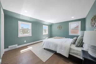 1905 Oakwood Pkwy, Union Township, NJ 07083 - Photo 15