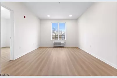 321 E 3rd St #417, Plainfield, NJ 07060 - Photo 13