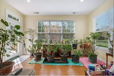 10 Ginkgo Ct, Franklin Township, NJ 08873 - Photo 5