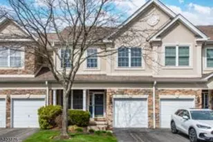 168 Levinberg Ln, Wayne Twp., NJ 07470 - Photo 1