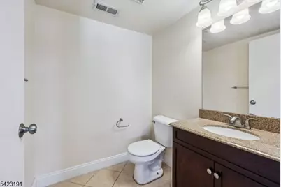 18 Woodhill St, Franklin Township, NJ 08873 - Photo 15