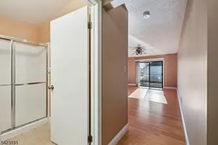 18 Woodhill St, Franklin Township, NJ 08873 - Photo 21