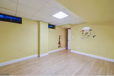 18 Woodhill St, Franklin Township, NJ 08873 - Photo 27