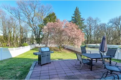 483 Mount Prospect Ave, Clifton, NJ 07012 - Photo 19