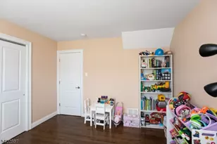 22 Andrew St, Green Brook Township, NJ 08812 - Photo 11