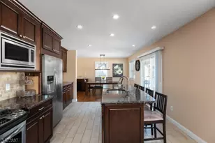 22 Andrew St, Green Brook Township, NJ 08812 - Photo 3