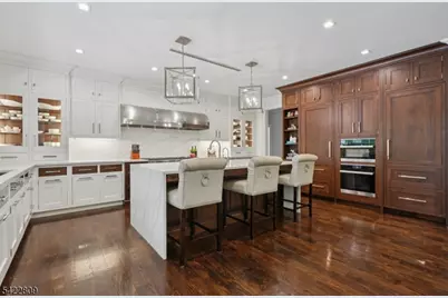 290 Long Hill Dr, Millburn, NJ 07078 - Photo 7