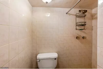 1302 Bower St, Linden, NJ 07036 - Photo 17