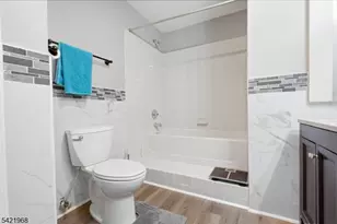 5 Ardsley Square, Sayreville, NJ 08859 - Photo 27