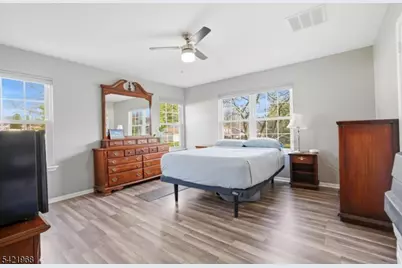 5 Ardsley Sq, Sayreville, NJ 08859 - Photo 25