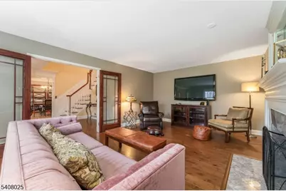 6 Bluebird Ct, Raritan Township, NJ 08822 - Photo 13