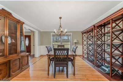 6 Bluebird Ct, Raritan Township, NJ 08822 - Photo 17