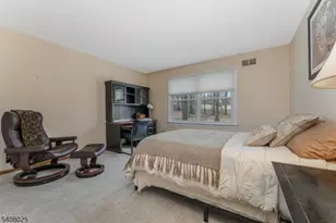 6 Bluebird Ct, Raritan Township, NJ 08822 - Photo 27