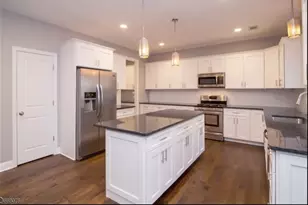 227 E McClellan Ave, Livingston, NJ 07039 - Photo 5