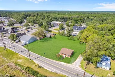 102-104 Manchester Blvd, Manchester Township, NJ 08759 - Photo 25