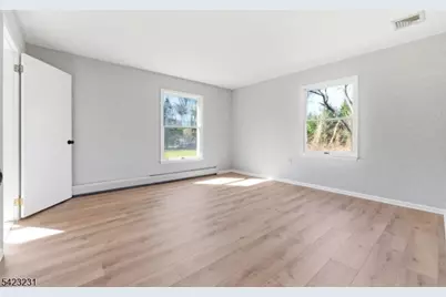 193 Bryans Rd, Washington Township, NJ 08827 - Photo 13