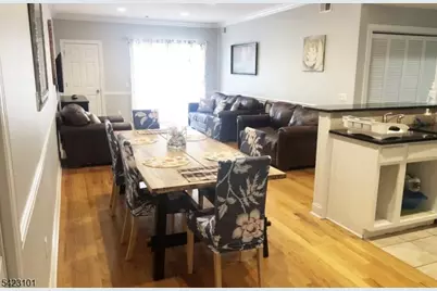 15-19 Tichenor Ln #403, Newark, NJ 07114 - Photo 7