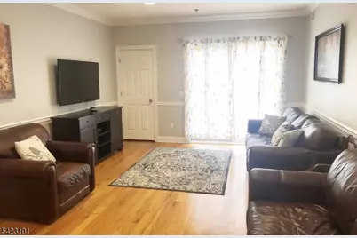 15-19 Tichenor Ln #403, Newark, NJ 07114 - Photo 11