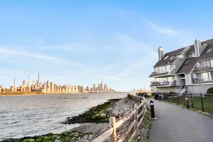 8C Cove Ln, North Bergen Twp., NJ 07047 - Photo 29