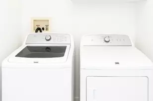 204 Red Crest Ln, Branchburg Township, NJ 08876 - Photo 11