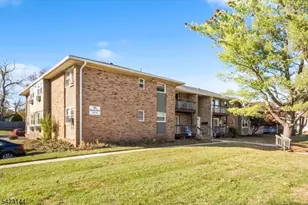 50 Deanna Dr Unit, Hillsborough Township, NJ 08844 - Photo 41