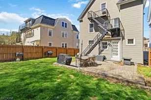 10 Phoenix Ave, Morristown, NJ 07960 - Photo 17