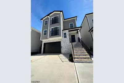 137-139 Court St, Elizabeth, NJ 07206 - Photo 1