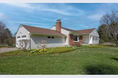 1 Scarlet Oak Rd, Tewksbury Township, NJ 07830 - Photo 3