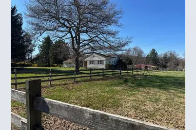 1 Scarlet Oak Rd, Tewksbury Township, NJ 07830 - Photo 1