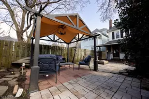 82 Evelyn Ave, Phillipsburg, NJ 08865 - Photo 35