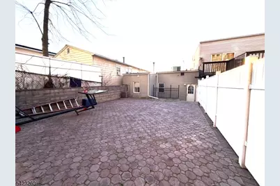 158 Terrace Ave, Jersey City, NJ 07307 - Photo 17