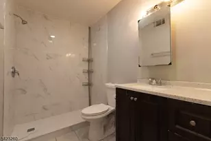 158 Terrace Ave, Jersey City, NJ 07307 - Photo 15