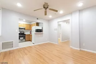 158 Terrace Ave, Jersey City, NJ 07307 - Photo 7