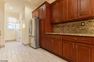 158 Terrace Ave, Jersey City, NJ 07307 - Photo 7