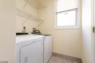 158 Terrace Ave, Jersey City, NJ 07307 - Photo 9