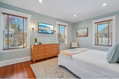 115 Park St, Montclair, NJ 07042 - Photo 33