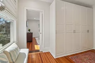 115 Park St, Montclair, NJ 07042 - Photo 29