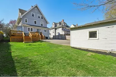 115 Park St, Montclair, NJ 07042 - Photo 45