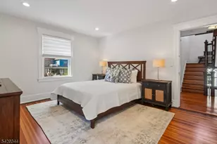 115 Park St, Montclair, NJ 07042 - Photo 27