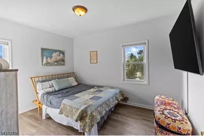 190 Stevens Ave, Cedar Grove, NJ 07009 - Photo 33