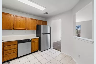 341 Silvia St, Ewing Township, NJ 08628 - Photo 5