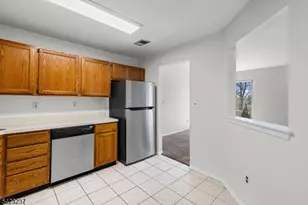 341 Silvia St, Ewing Township, NJ 08628 - Photo 5