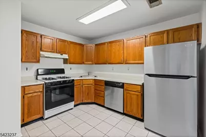 341 Silvia St, Ewing Township, NJ 08628 - Photo 3